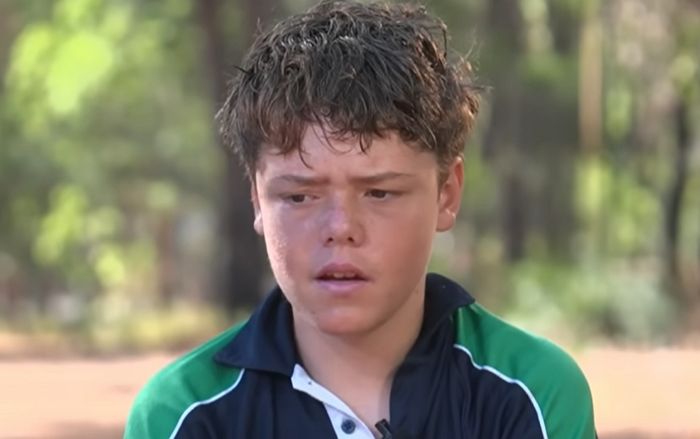 바다에 고립된 가족 구하려 4시간 동안 4㎞ 헤엄친 13세 소년