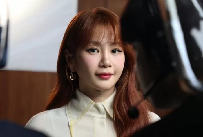 ‘1타 강사’ 이지영, 과거 지식인 답변 화제... 학생 향한 진심 어린 조언 남겨