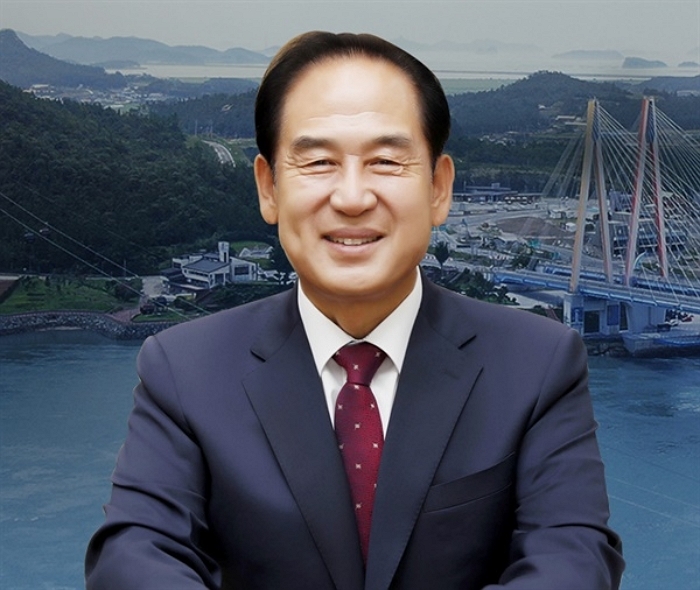 “베트남 처녀 수입하자” 진도군수 발언 논란... 황당한 발언에 광주시장도 ‘깜짝’