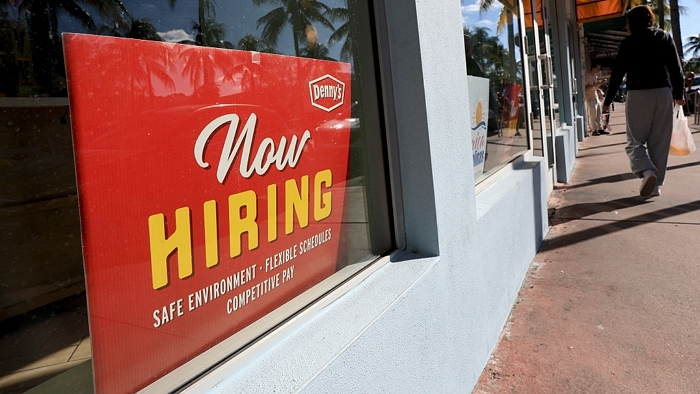 미국 신규 실업수당 청구 23만 1천건 기록... 8주 만에 최대