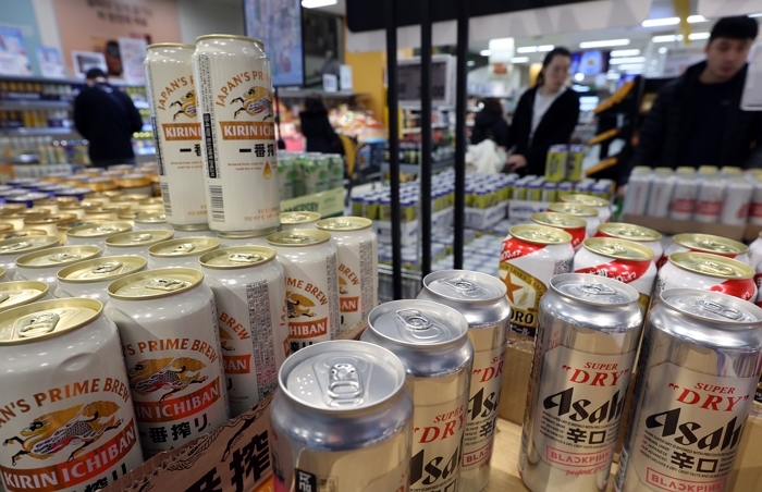 서울의 한 대형마트에서 일본 맥주를 판매하고 있다 / 뉴스1
