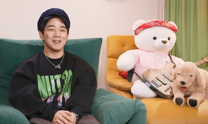 크라잉넛 한경록, 20년 살던 홍대 떠나 “자발적 유배 중”... 뉴 하우스 최초 공개