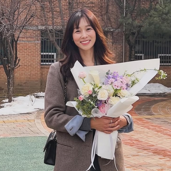 강경준 사태 뒤... 장신영, 첫째 아들 졸업식서 근황 알렸다