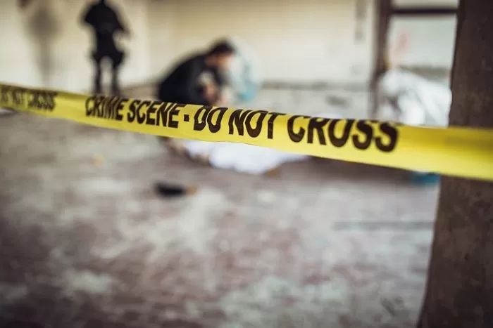 아내 흉기로 살해한 70대 남성, 징역 18년 선고... 재판부 “극도로 잔혹”