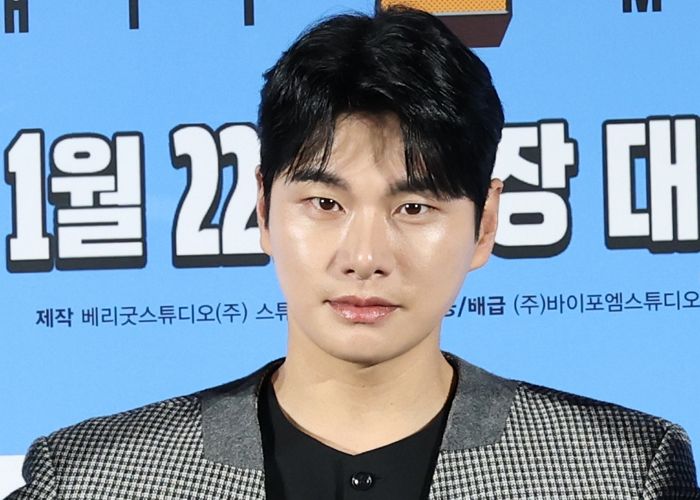 이이경 폭로자 “한국 경찰 수사 협조 중... 모든 증거 제출했다”