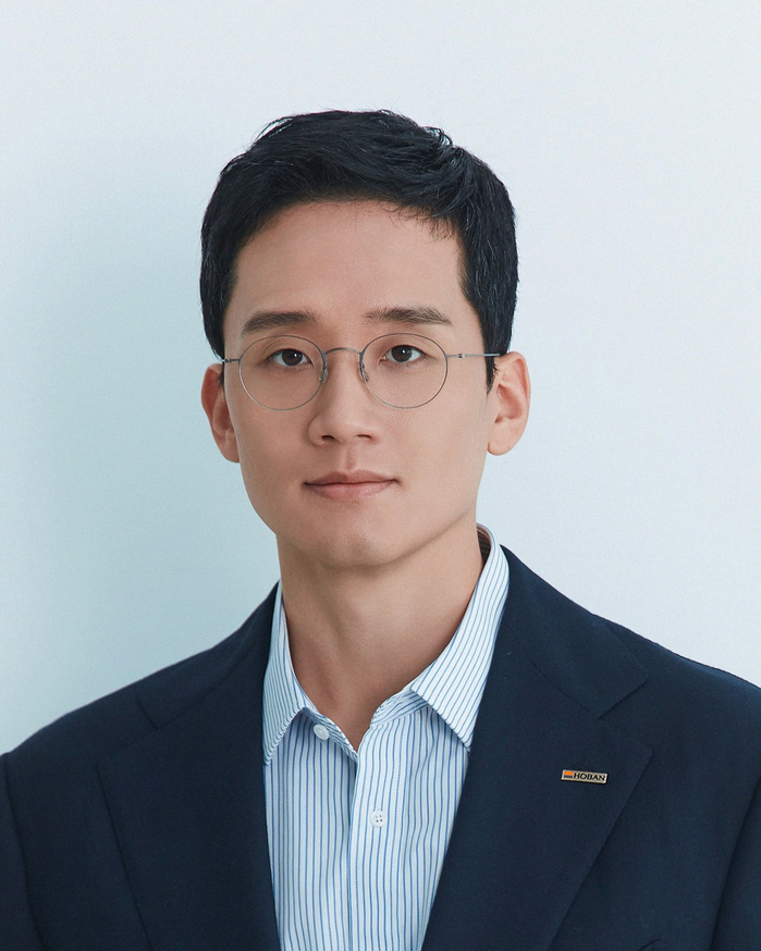 “줄 서지 마세요”... 직원 200명에게 ‘원조’ 두쫀쿠 800개 선물한 호반그룹 사장님