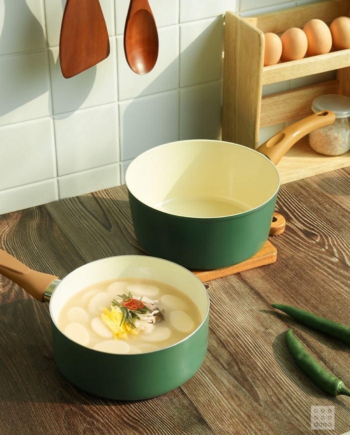 “다이소에서 설 준비 끝!” 조리용품부터 전통 액세서리까지... ‘설 명절용품 기획전’ 진행