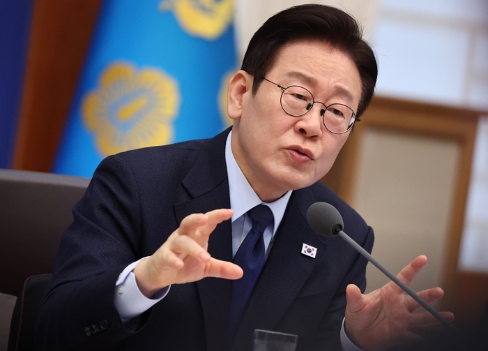 이 대통령 “국민이 오염돼 가는 상황... 마약 문제에 역량 최대 투입”