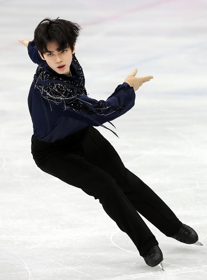 ‘클린 연기’ 차준환, 쇼트 시즌 최고점 6위로 프리 스케이팅 진출... “모든 것 던졌지만 조금 아쉬워”