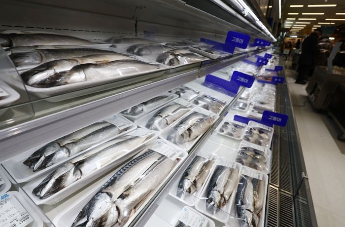 “국민 생선도 옛말” 고등어, 3년만 가격 2배 7000원 넘었다