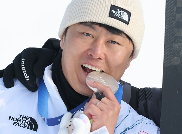 일용직 막노동하며 ‘올림픽 은메달’ 딴 김상겸 선수, 유재석 만난다