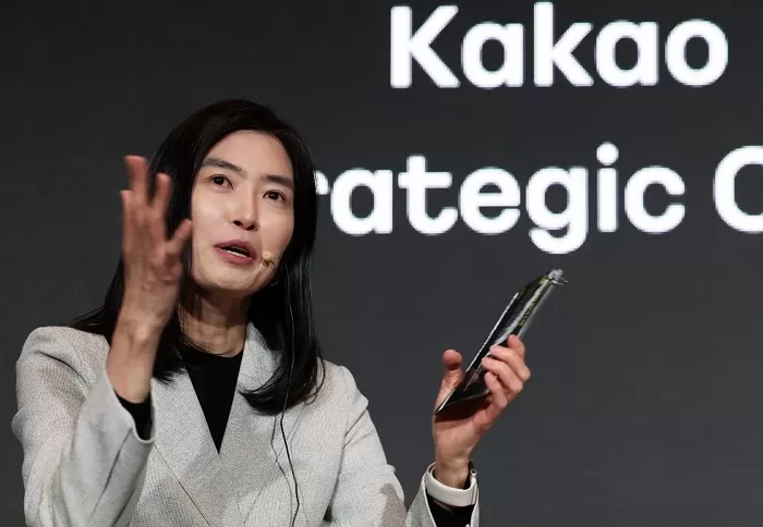 정신아 카카오 대표 연임 유력... 재선임안 '이사회 의결'