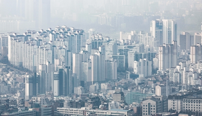 이재명발 다주택자 압박에 서울 아파트 매물 폭발... 20일 동안 5500건 늘었다