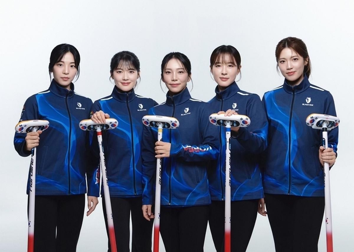여자 컬링, 한일전 7-5 승리... 4강 진출 청신호