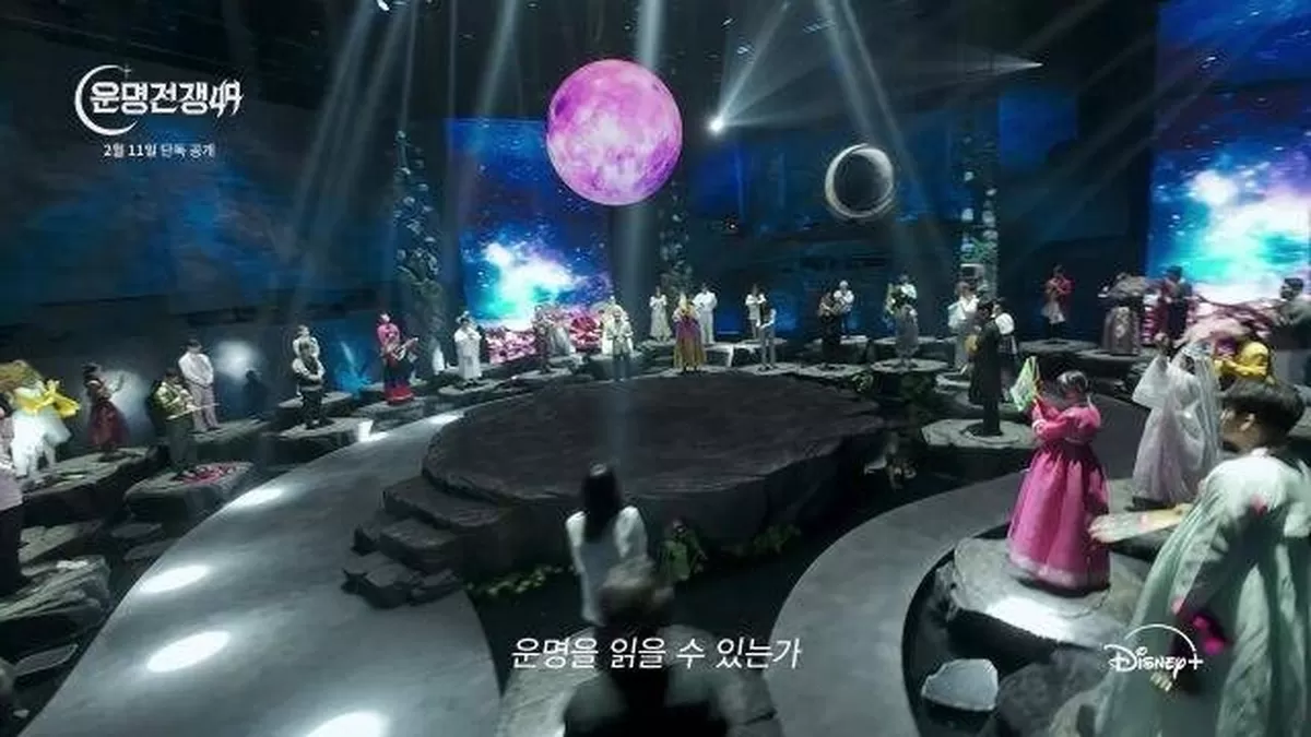 활동 중단 박나래, 11일 새예능 론칭…전현무 손잡고 운명전쟁49 [공식]