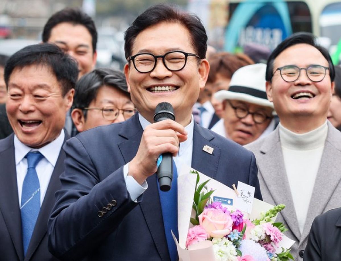 李대통령, '돈 봉투 2심 무죄' 송영길에 격려 전화... 20일 민주당 복당