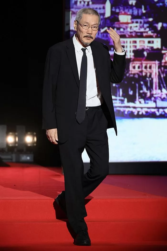 홍상수 “돈·명성 동기 안돼”... 베를린영화제서 밝힌 영화 철학