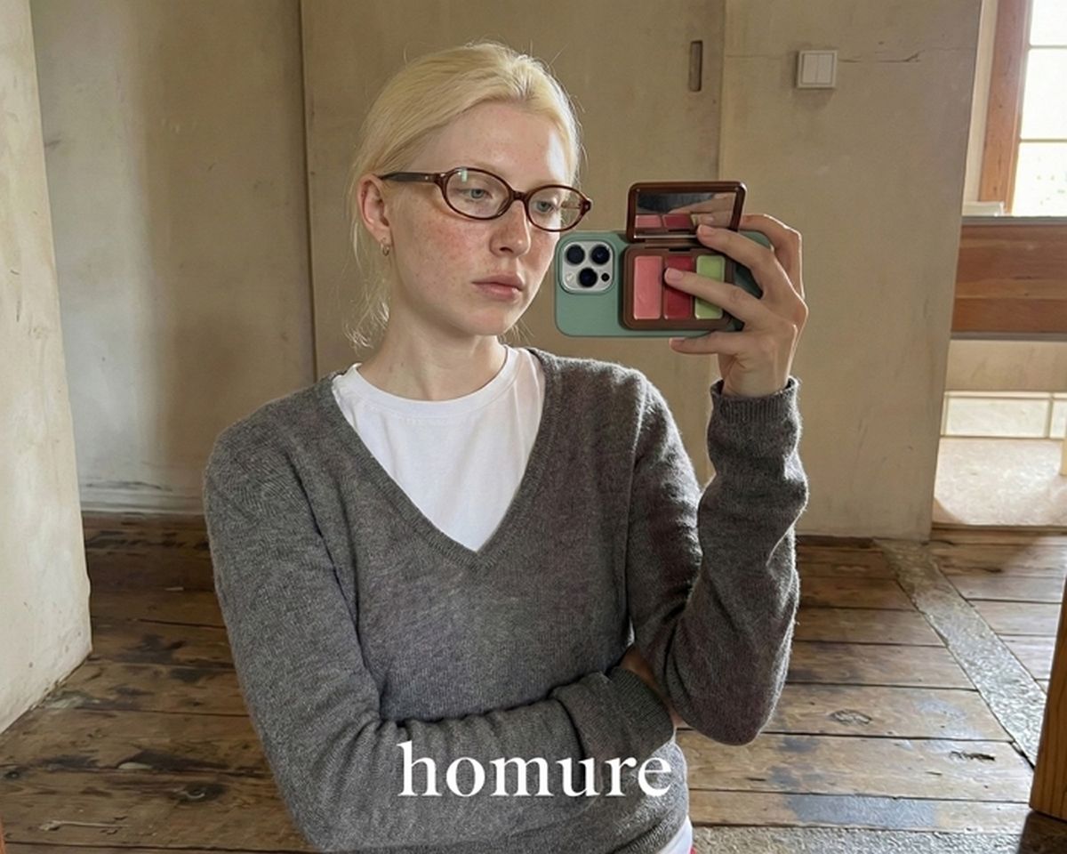 스마트폰에 착! 손가락으로 톡톡!... 호미어, '포켓 립앤치크'로 MZ 취향 저격