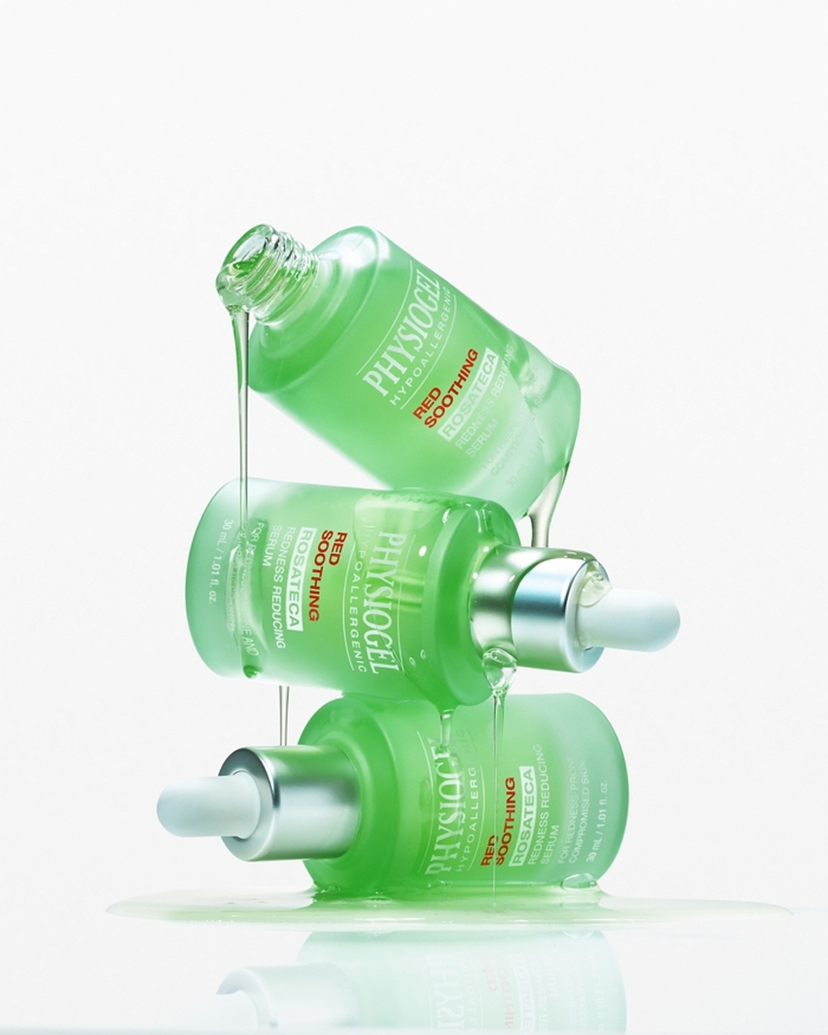 260223_사진_LG생활건강_피지오겔 레드수딩 로자테카 레드니스 리듀싱 세럼_2.jpg