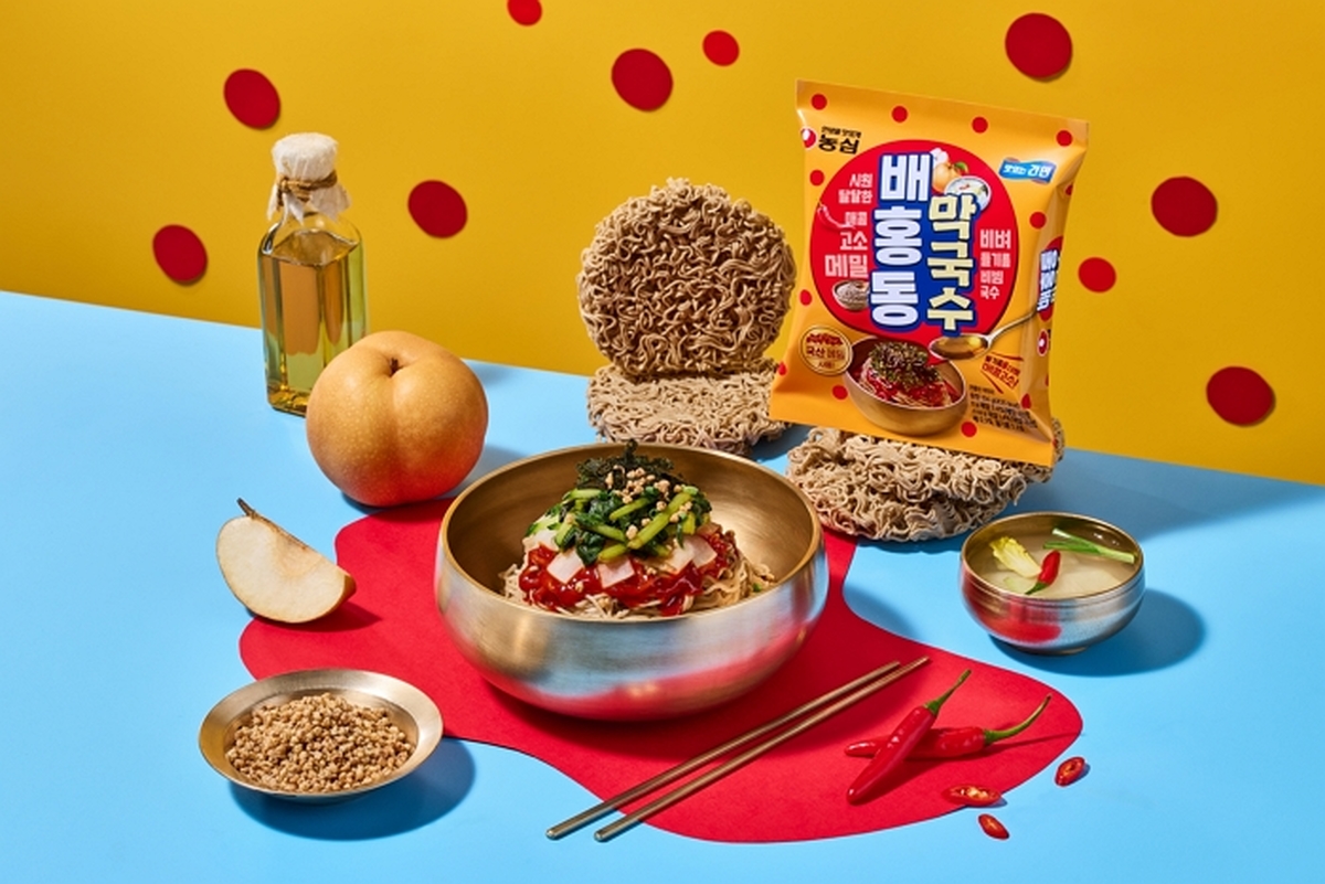 소화 잘 되는 국산 메밀에 고소한 들기름까지!... 농심이 선보이는 '배홍동막국수'