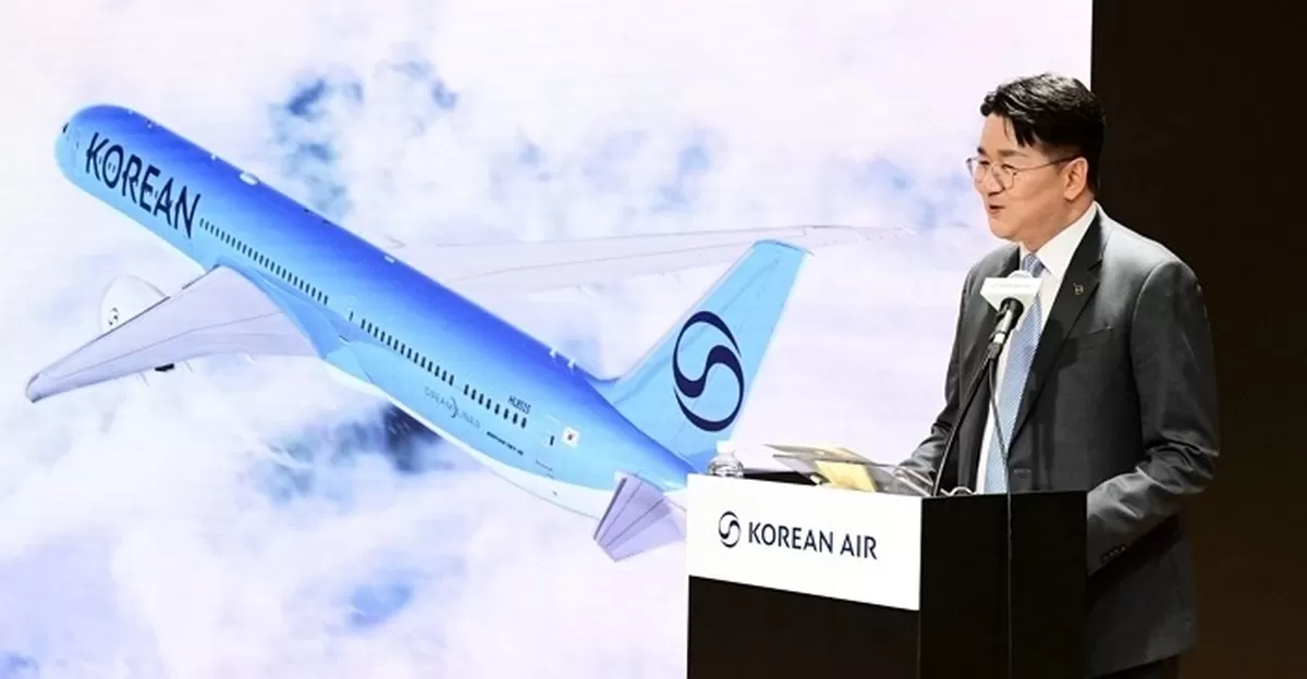 62년 'KAL' 역사 속으로... 조원태 회장, 통합 앞두고 상징 재정비