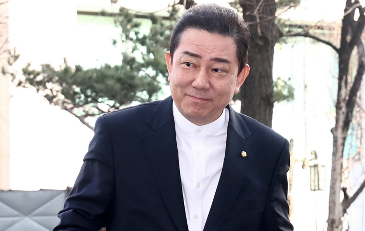 김병기, 오늘(26일) 첫 경찰 소환... 공천헌금 등 13건 의혹 조사