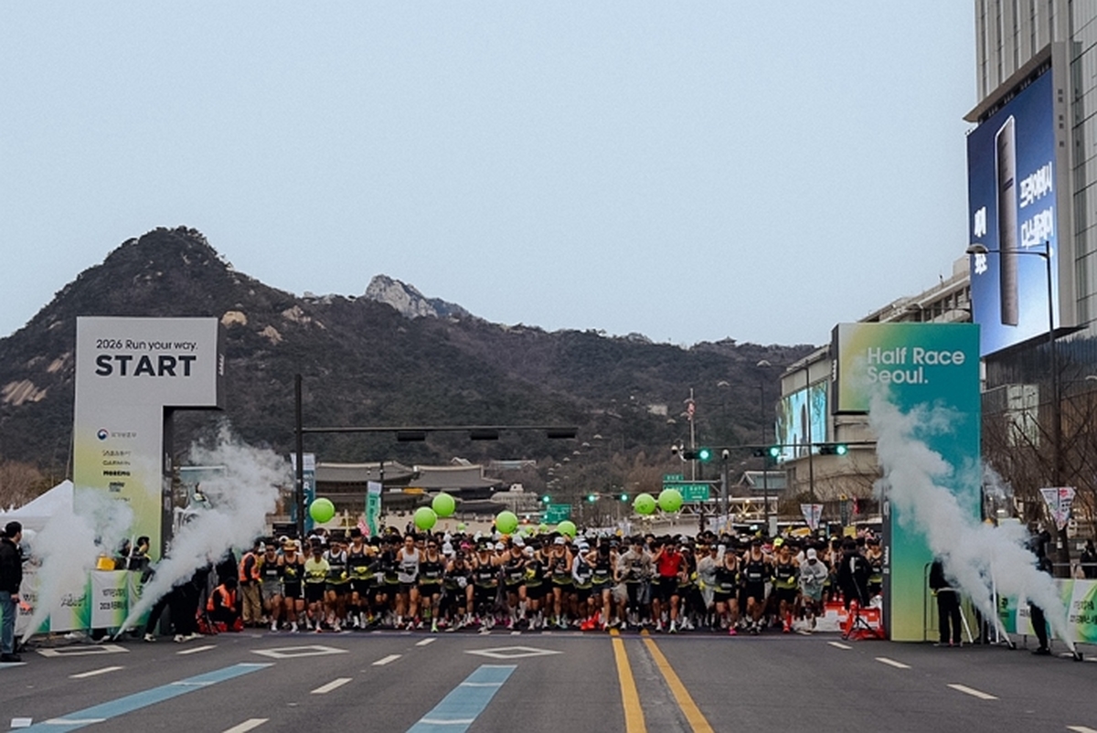 [사진 자료] [이랜드 보도자료] 이랜드 뉴발란스, ‘2026 런 유어 웨이 하프 레이스’ 성료 (1).jpg