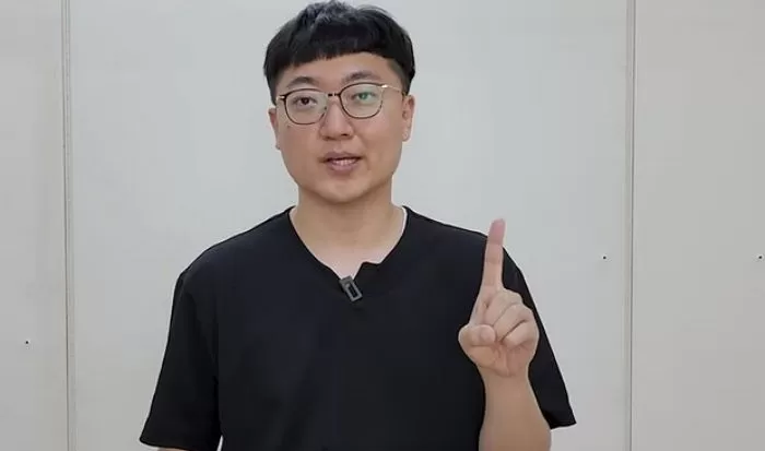 하루 만에 2만명 이탈”... 충주맨 떠나자마자 난리 난 '충TV' 구독자 현황