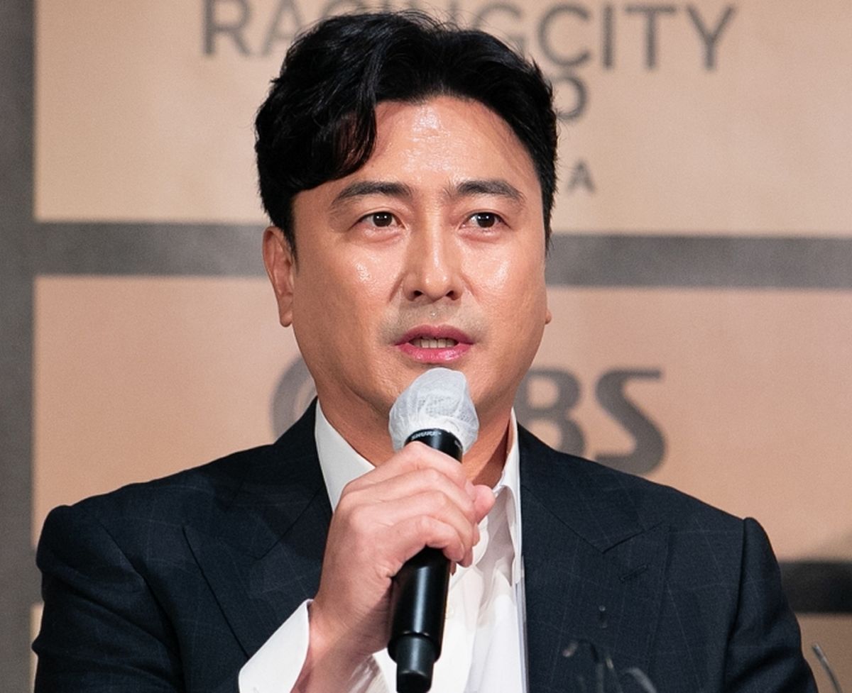 안정환, 피자집 오픈에 “하지 마세요” 난리난 팬들... 결국 해명 나섰다