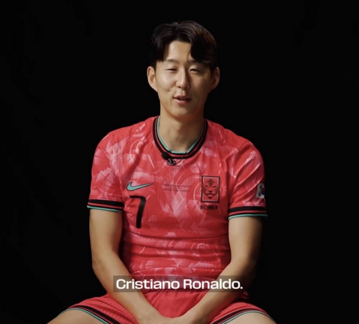 손흥민의 변치 않는 '롤모델' 사랑... FIFA 인터뷰서 호날두 지목한 진짜 이유