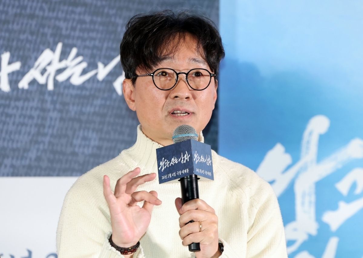 ‘천만감독’ 장항준, 은혜 갚은 말티즈됐다... “은희야 이제 내 카드 써”