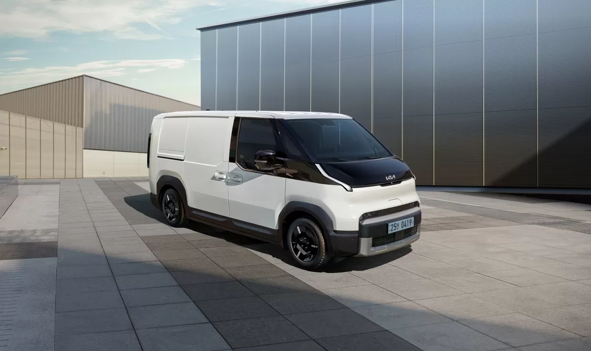 (사진4) 더 기아 PV5 카고 외장