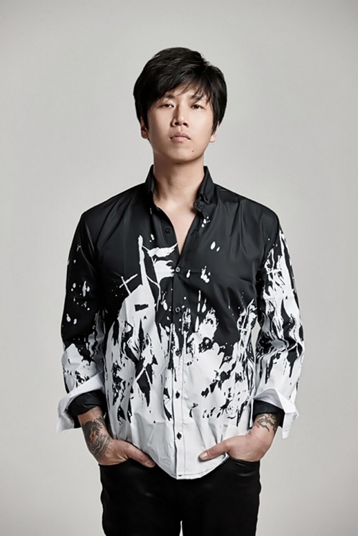 ‘시나위’ 보컬 김바다, 속초서 대마초 흡입하다 현행범 체포