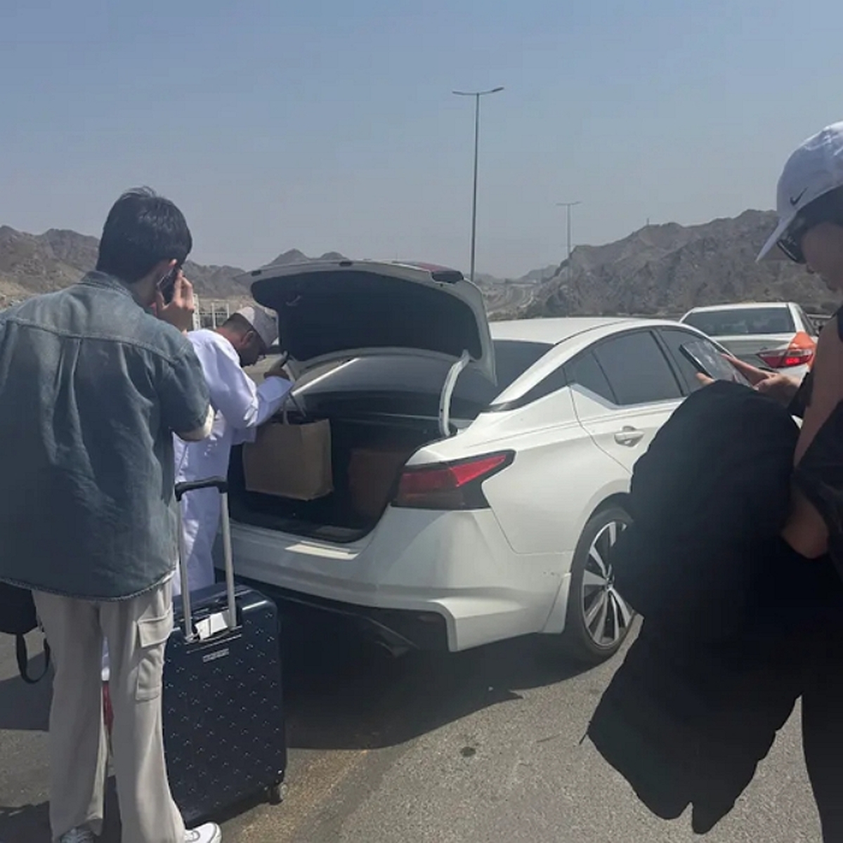 팬 한마디에서 시작된 구조... ‘중동 탈출방’ 만들어 한국인 53명 구출한 유튜버