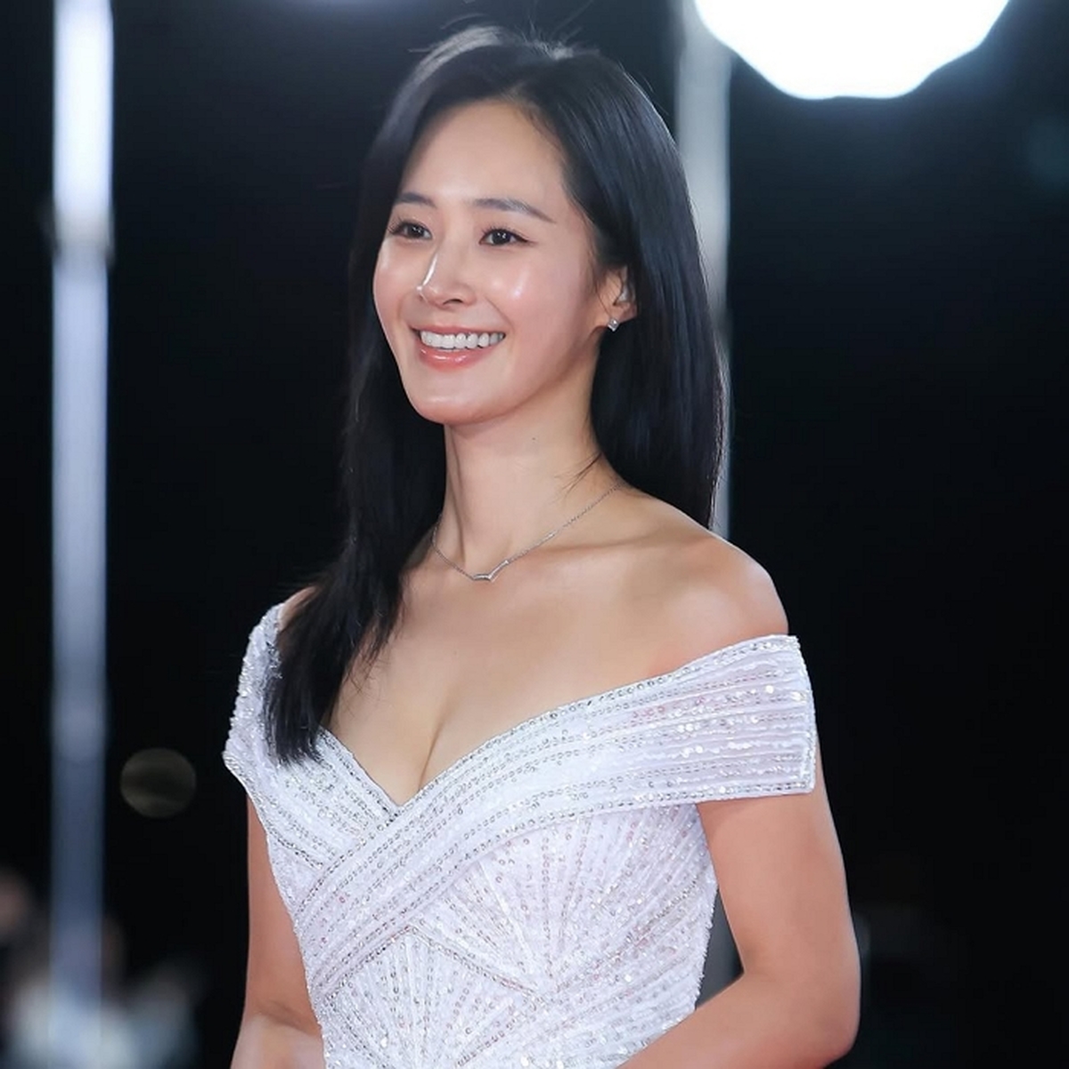 소녀시대 유리, 강남구 유공납세자 표창 수상 '모범 시민의식'