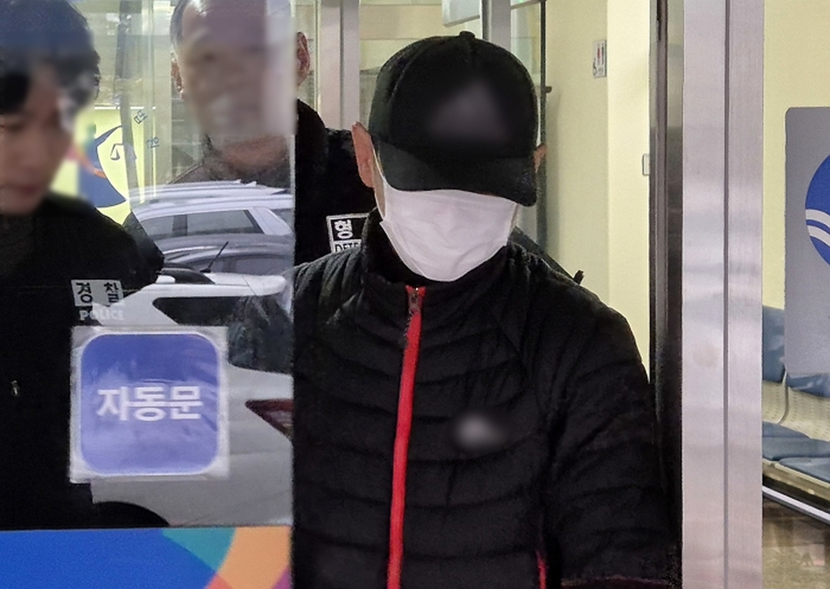 태국인 아내 얼굴 화상 입힌 40대 남편... 재판서 “사랑하는 아내” 울먹이며 선처 호소