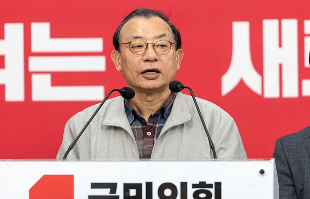 '이틀째 잠행' 이정현 