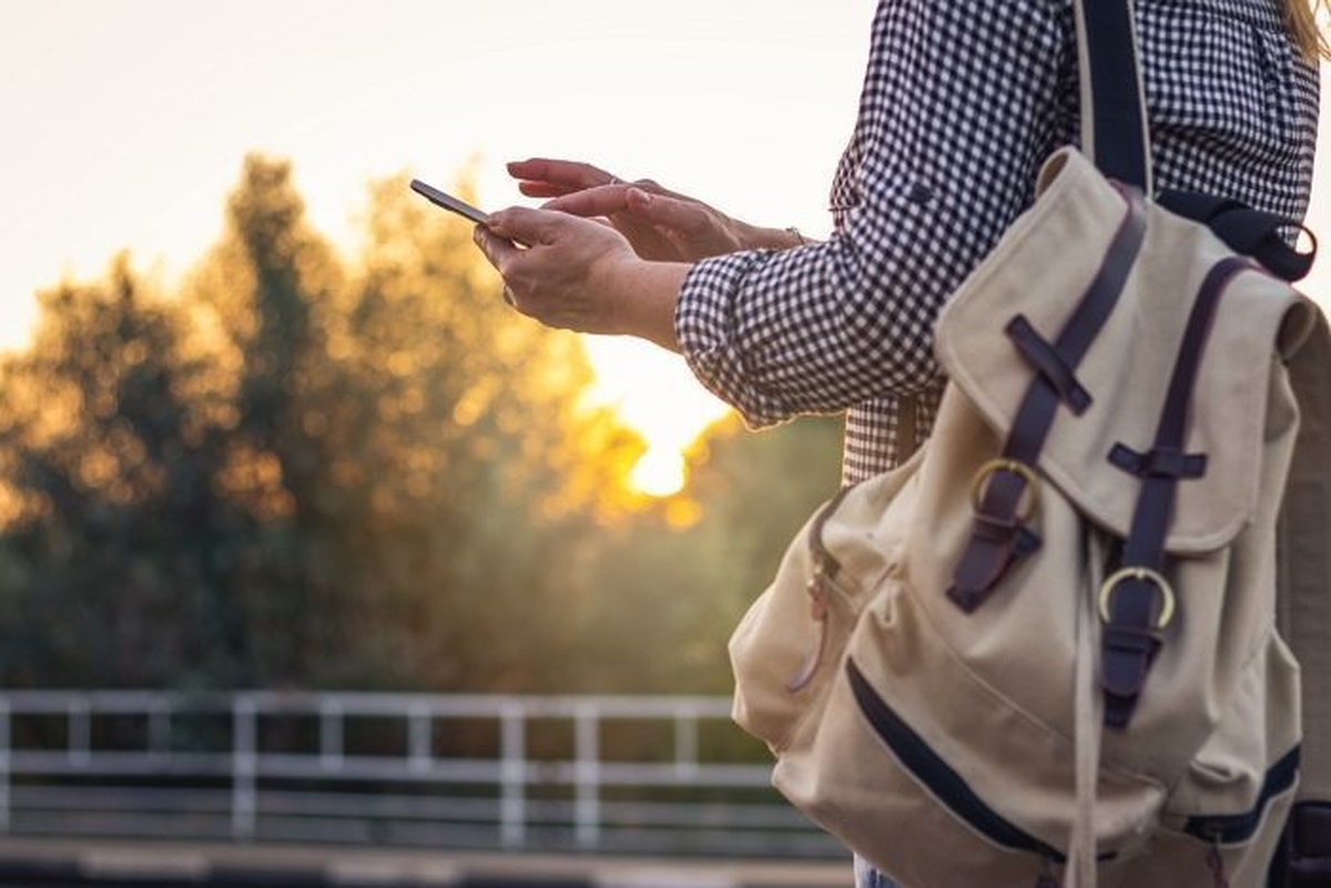 유명 여행 블로거, 알고 보니 진짜 금수저... 25살에 1.7조 갑부됐다