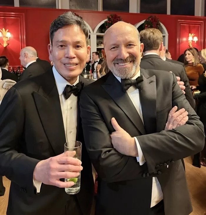 사진2. 정용진 신세계그룹 회장(왼쪽)과 하워드 러트닉 미국 상무부 장관(오른쪽).JPG