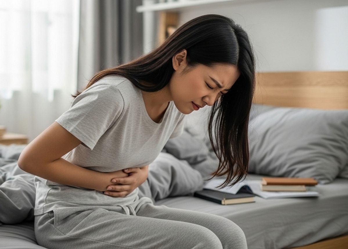 운동 중 복통에 병원 찾은 18세 女, 뱃속에서 발견된 '이것'에 충격