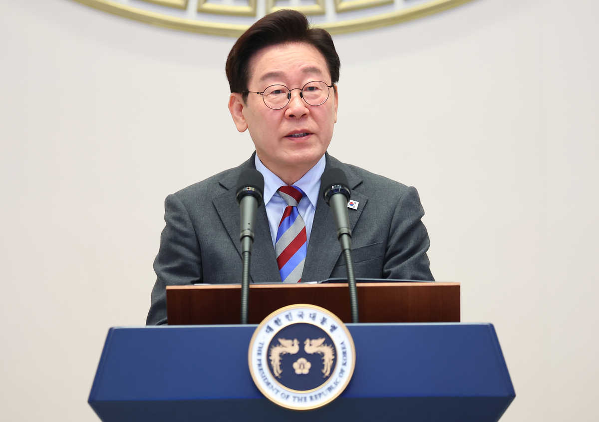 이재명 대통령 지지율 67%, ‘또 최고치’... 긍정평가 보니 진보 94%ㆍ보수 ○○%