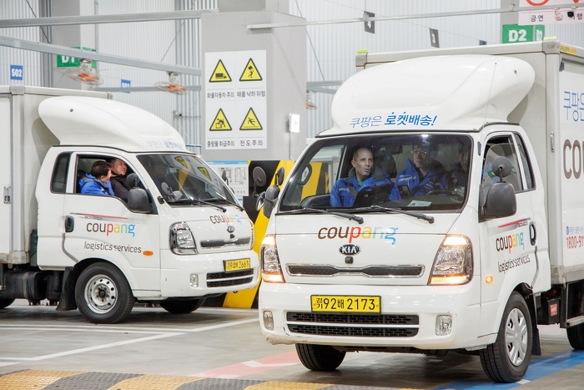 우리집 새벽배송 다녀간 ‘외국인 아저씨’, 알고보니 ‘쿠팡 대표님’이었습니다 (영상)