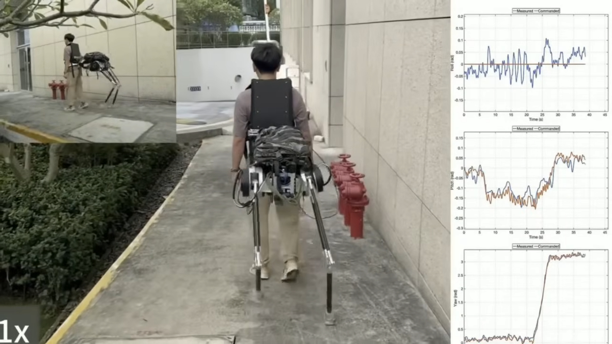 Wearable Centaur robot for load-carriage walking assistance 2-36 screenshot.png