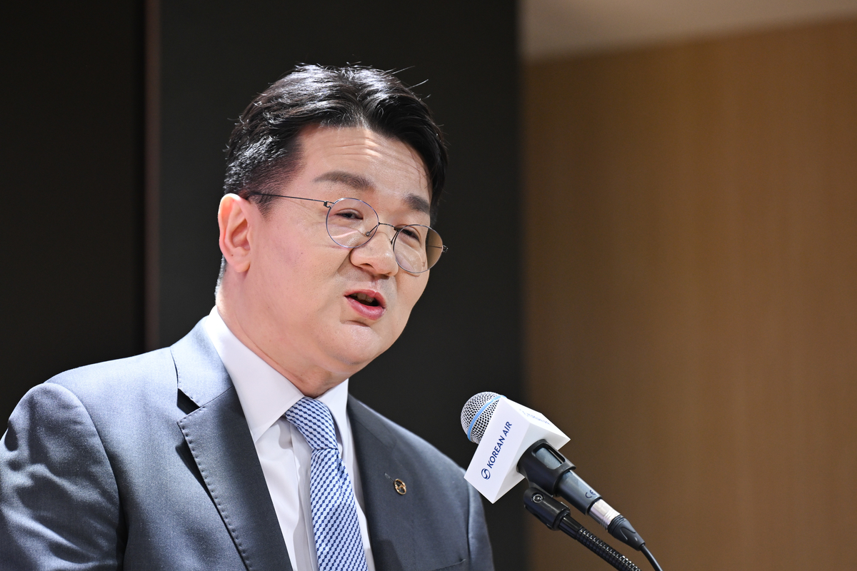 origin_취재진질문에답하는조원태한진그룹회장 (1).jpg