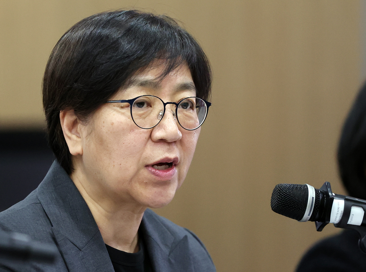 “한 갑에 1만원?”... 담뱃값 ‘인상설’에 정은경 보건복지부 장관이 밝힌 공식 입장