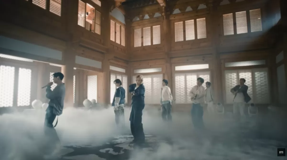 방탄소년단 신곡 SWIM 영상 속 '한옥미' 폭발한 장소에 SK그룹 소환된 이유