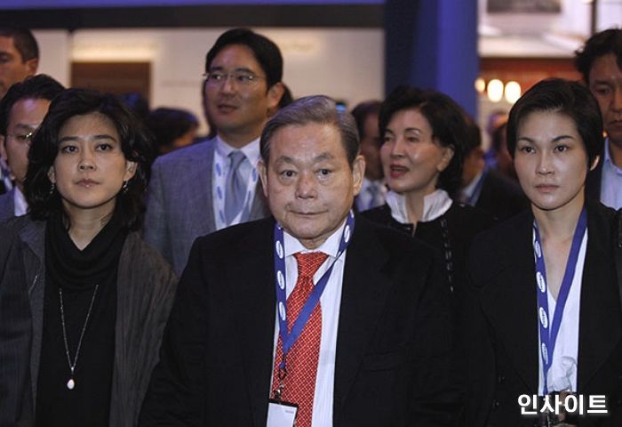 故 이건희 전 회장과 자녀들 / 사진 제공 = 삼성전자