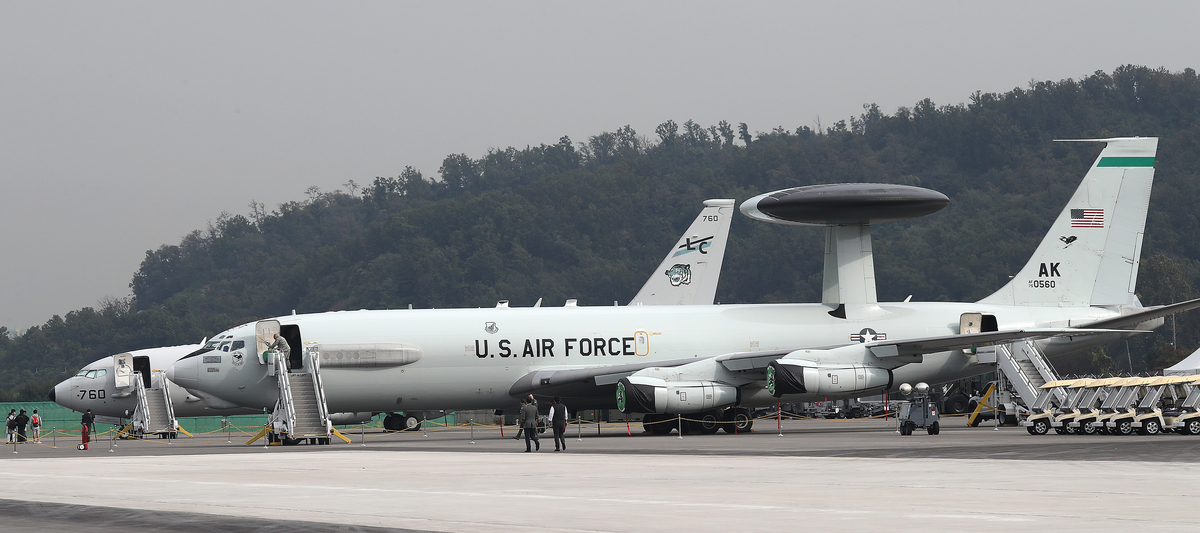 origin_미군의굴욕…박살난4500억E3센트리조기경보기공개 (1).jpg