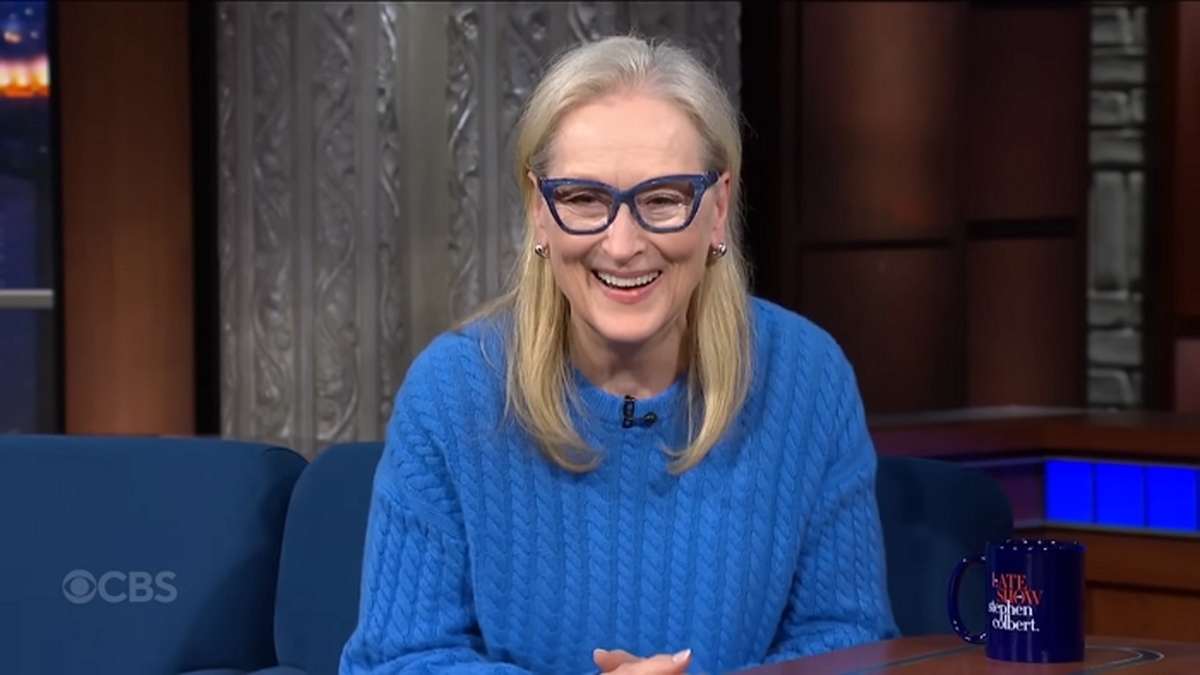 Meryl Streep’s Miranda Priestly Is Like “If Mike Nichols And Clint Eastwood Had A Baby” 0-56 screenshot (1).jpg