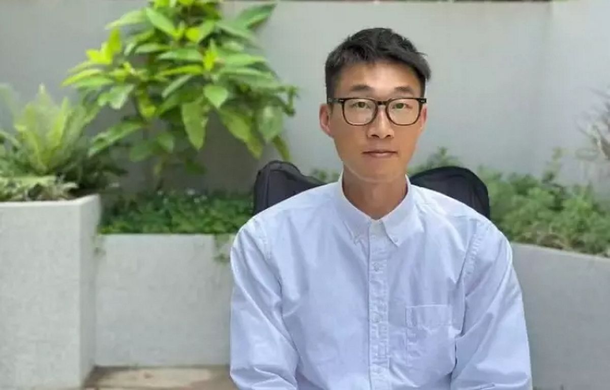 00년생 중국인 청년이 전직장 때려치우고 매일 '공동묘지'로 출근하는 이유